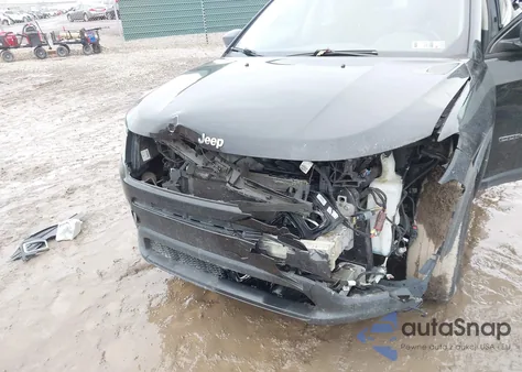 2018 Jeep Compass Sport 4X4 z USA, uszkodzony, nr VIN 3C4NJDAB1JT398379